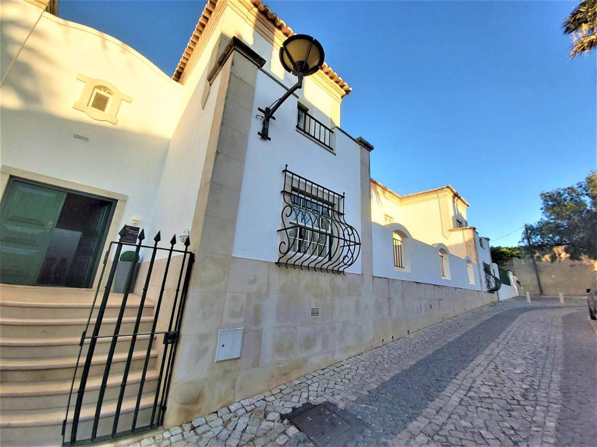 City Walls Rooftop Terrace Duplex @ Citycenter & Beach ラゴス エクステリア 写真