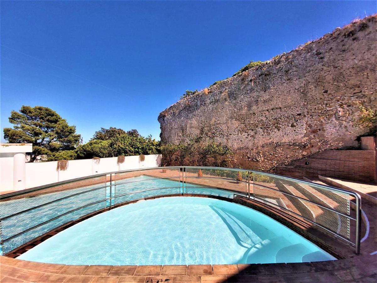 City Walls Rooftop Terrace Duplex @ Citycenter & Beach ラゴス エクステリア 写真